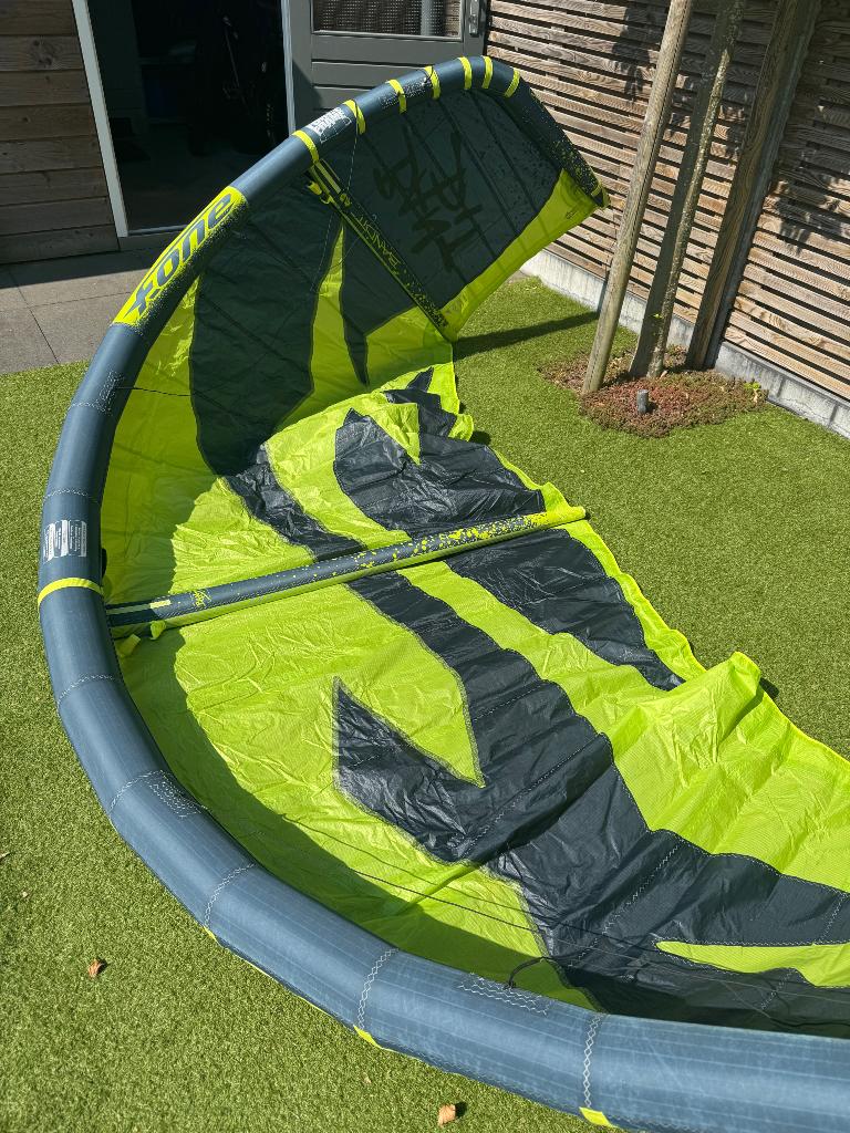 F-One Bandit 12, Watersport en Boten, Ophalen, Geen board, Zo goed als nieuw, Kite