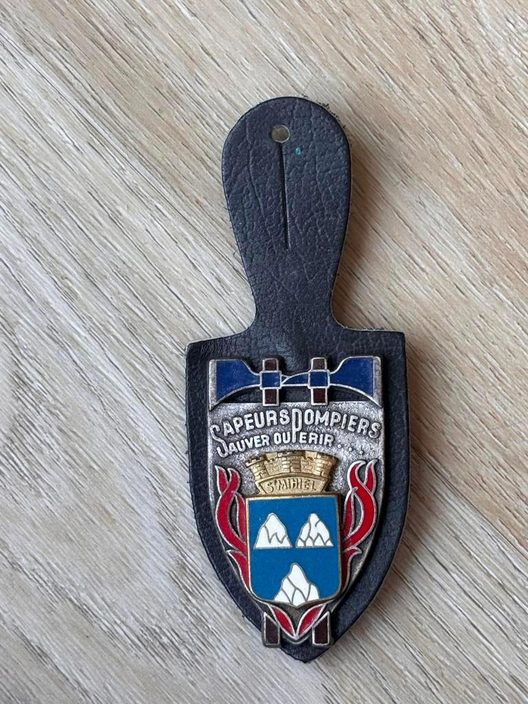Een Militair borstembleem, Verzamelen, Militaria | Algemeen, Ophalen of Verzenden, Landmacht, Overige gebieden, Embleem of Badge