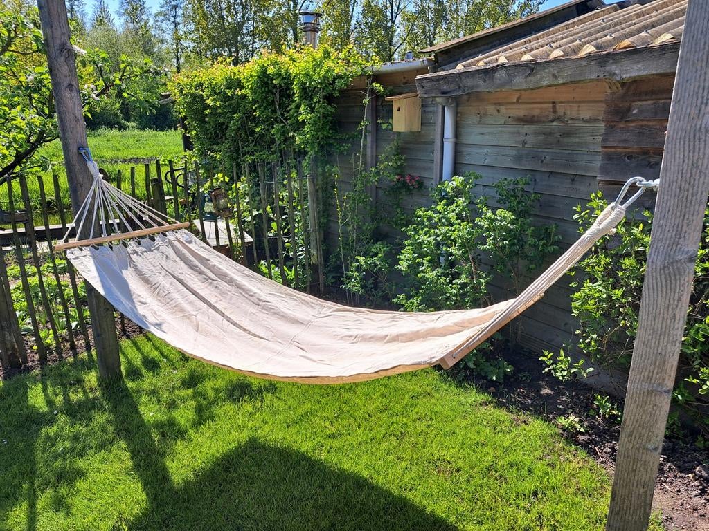 Ecru hangmat met stevige ophanghaken - heerlijk relaxen!, Ophalen of Verzenden, Zo goed als nieuw, Eenpersoons, Buiten