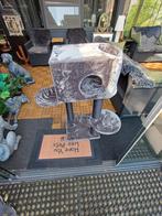 Schitterende ( als nieuwe) grijze krabpaal met 3 ligplaatsen, Ophalen, Zo goed als nieuw, Krabpaal