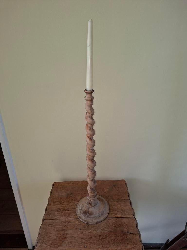 Prachtige houten kandelaar, Ophalen, Hout, 50 tot 75 cm