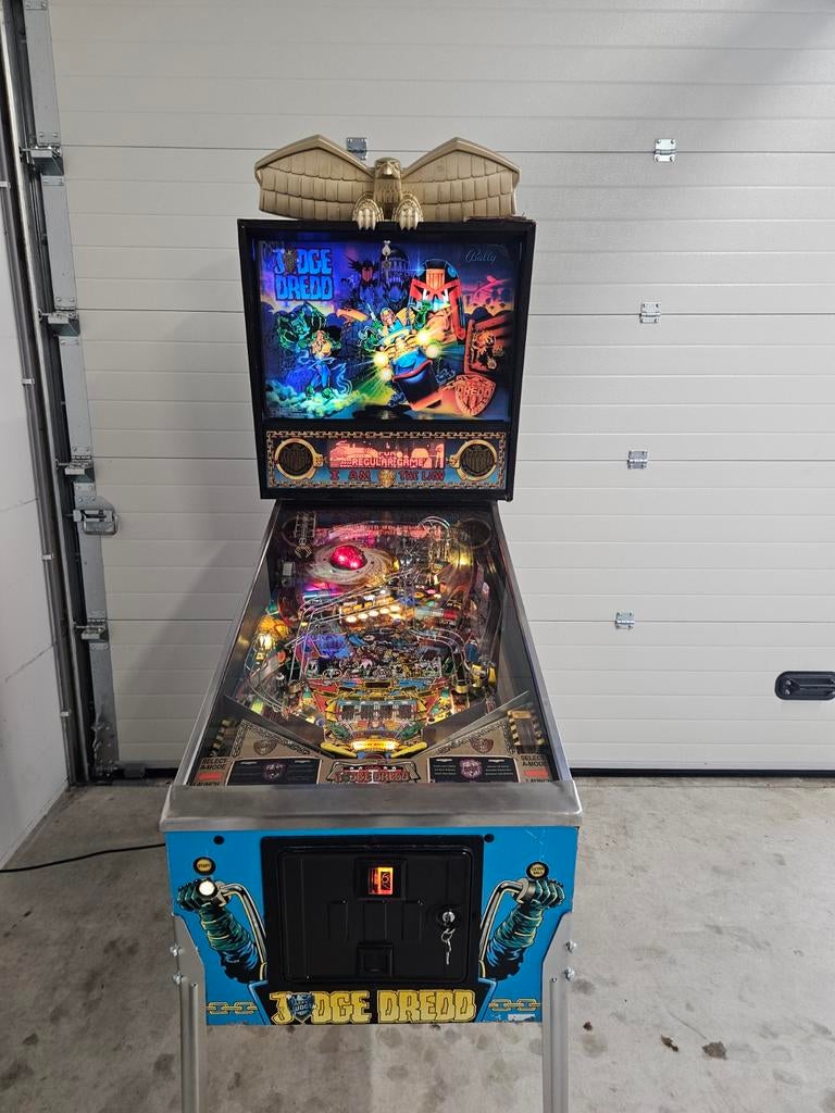 Judge dredd flipperkast, Ophalen, Gebruikt, Bally, Dot-matrix