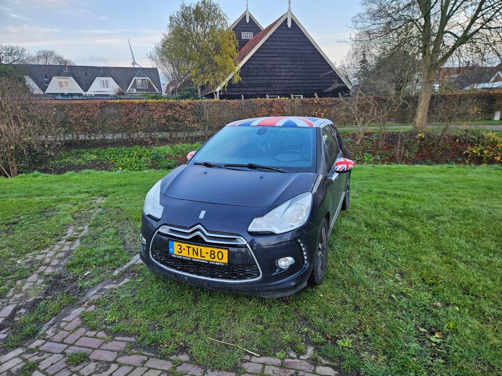 Citroën DS3 1.2 VTI 2014 Blauw, Auto's, Voorwielaandrijving, 31 €/maand, 1199 cc, Blauw