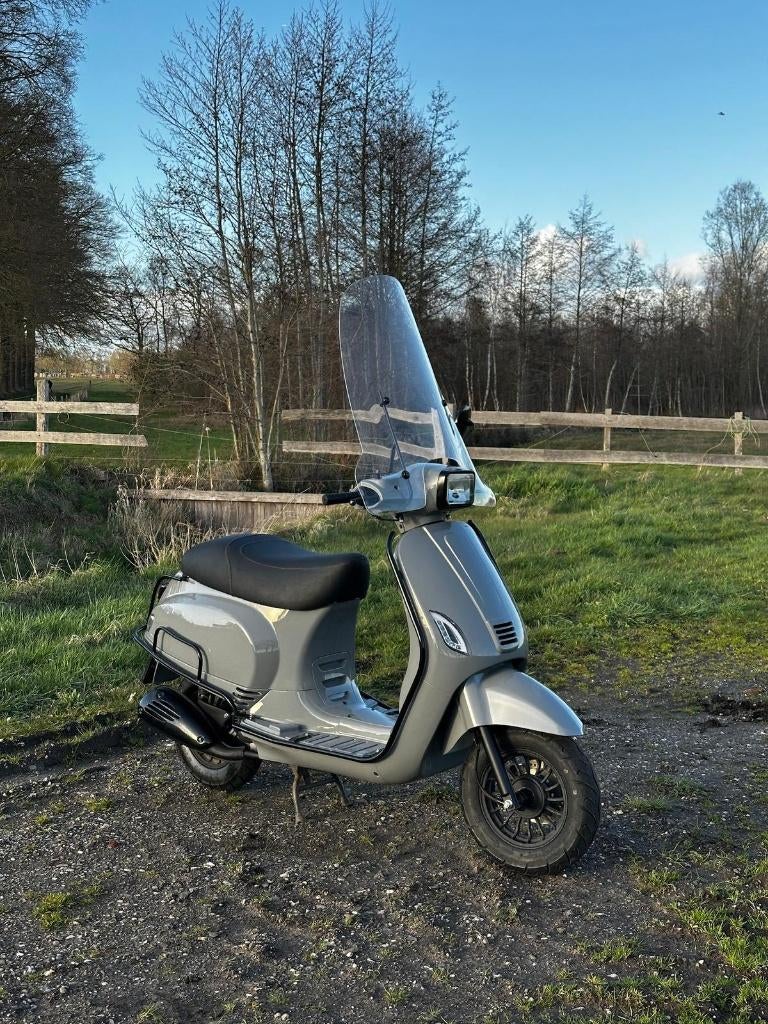 La Souris Vespelini S scooter - 9391 km, Zo goed als nieuw, Benzine, Ophalen, Overige merken