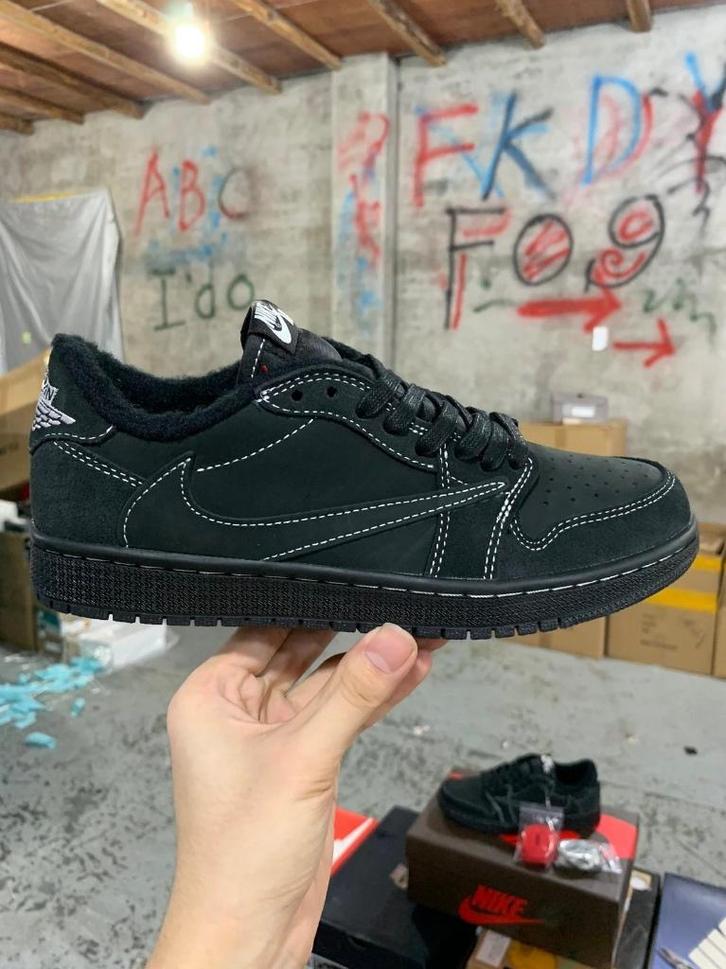 Air Jordan 1 Travis Scott Phantom | Maat 44, Kleding | Heren, Schoenen, Nieuw, Blauw, Ophalen of Verzenden