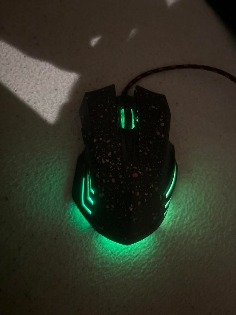 Gaming Muis met LED Verlichting, Rechtshandig, Muis, Gebruikt, Gaming muis