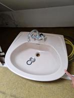 Gebruikte wasbak met kraan - gratis af te halen, Doe-het-zelf en Verbouw, Sanitair, Ophalen, Gebruikt, Wastafel