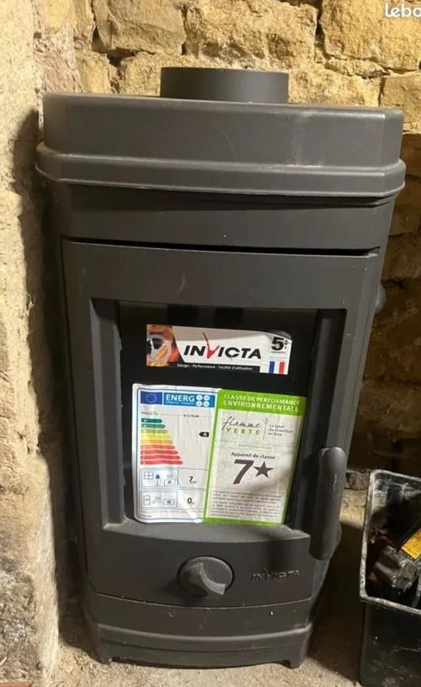 Nieuwe Gietijzeren Houtkachel – 7 Kw -  Invicta Balami, Ophalen, Vrijstaand, Hout, Nieuw