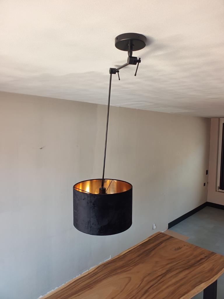 Rietveld Zwenkarm Hanglamp Goud/Zwart - 2 Stuks, Huis en Inrichting, Ophalen, Modern, Industrieel, Luxe, Gebruikt, Stof