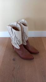 Cowboylaarzen maat 38, wit en bruin, Kleding | Dames, Schoenen, Ophalen of Verzenden, Gedragen, Wit, Lage of Enkellaarzen