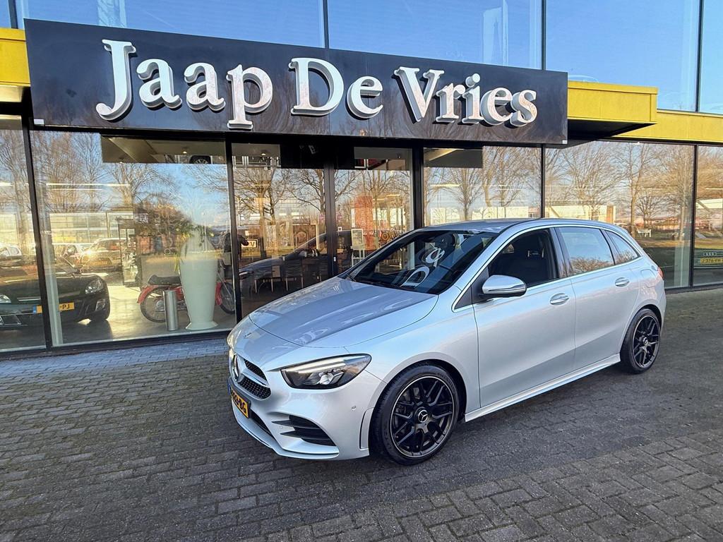 Mercedes-Benz B-klasse 180 Business Solution AMG, Auto's, Mercedes-Benz, Gebruikt, Euro 6, 4 cilinders, 700 kg