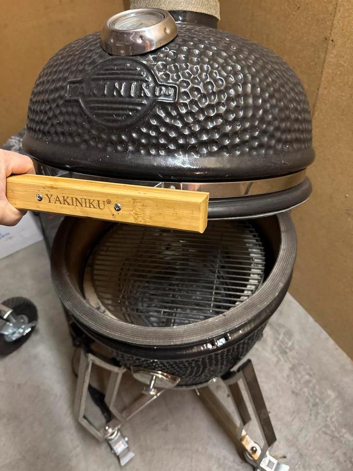 Gebruikte Yakiniku Keramische BBQ - Schoon en met Garantie, Tuin en Terras, Houtskoolbarbecues, Gebruikt, Ophalen of Verzenden