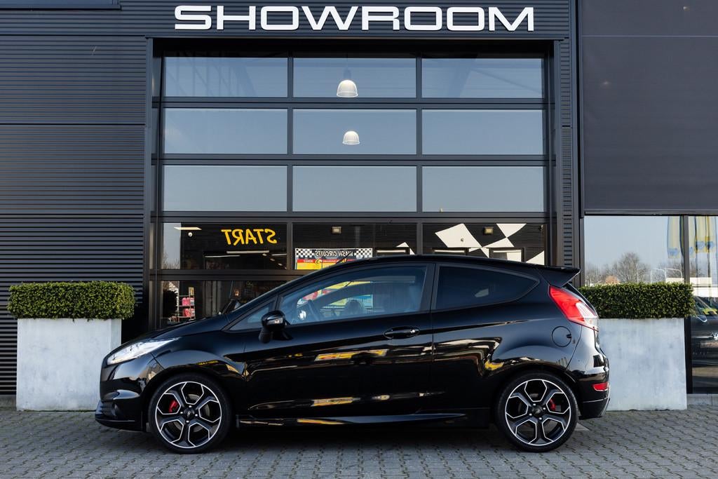 Ford FIESTA 1.6 ST200, 200pk, Cruise, Winterpakket, Topstaat, Auto's, Voorwielaandrijving, 1596 cc, 1063 kg, Gebruikt