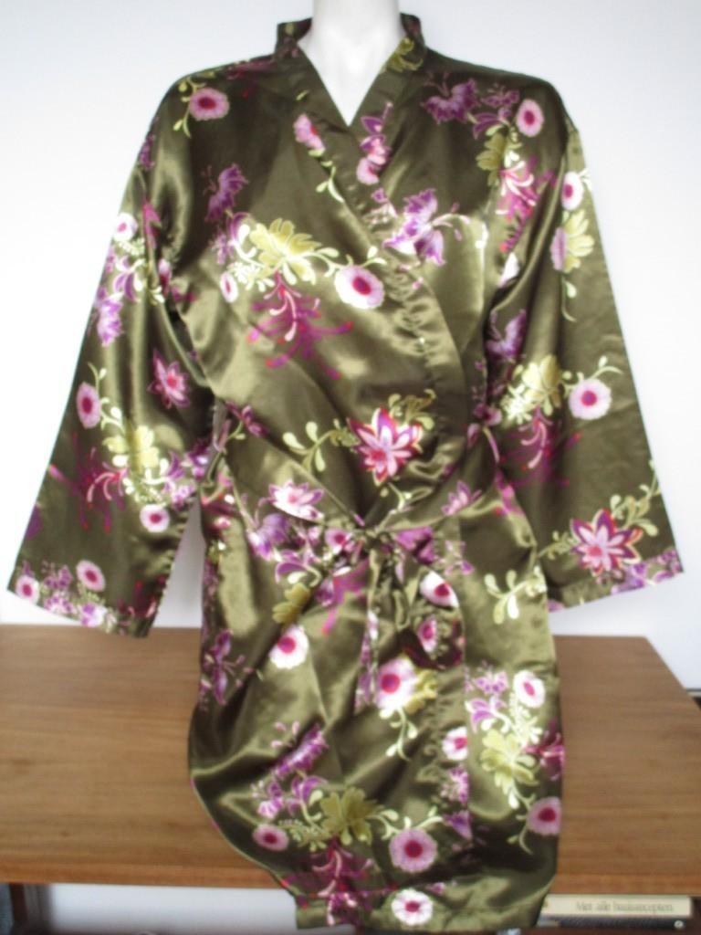 Nr.146: Prachtige Kimono Badjas van Giani Feroti Maat M, Kleding | Dames, Overige Dameskleding, Giani Feroti, Ophalen of Verzenden