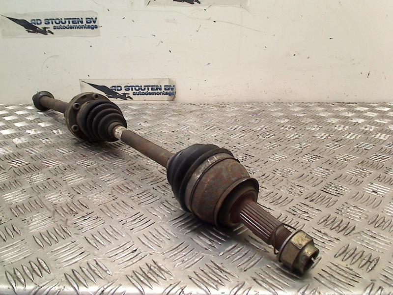 Aandrijfas Rechts Voor Lancia Ypsilon (843) 2004, Auto-onderdelen, Gebruikt, Lancia Automobiles - Stellantis Europe S.p.A, Info@lancia.de