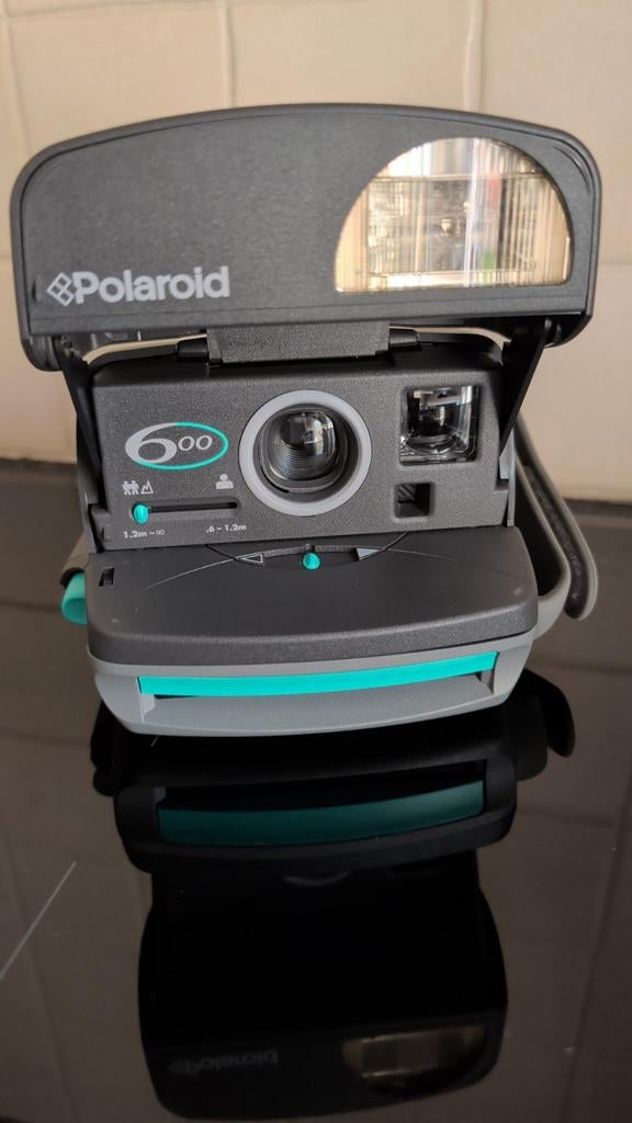 Polaroid 600 instant camera, Audio, Tv en Foto, Fotocamera's Analoog, Ophalen of Verzenden, Zo goed als nieuw, Polaroid, Polaroid