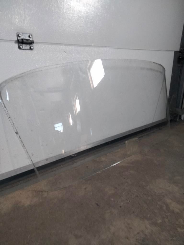 Voor en achterruit bmw 1502 uit  1975, Ophalen, BMW