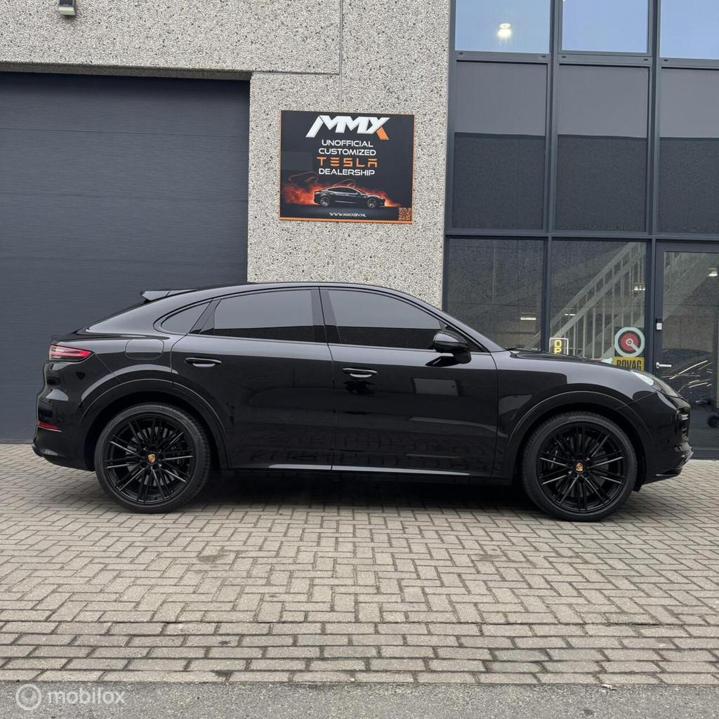 Porsche Cayenne Turbo S 4.0 E-Hybrid| BURMESTER | KERAMISCH|, Auto's, Porsche, Automaat, Cayenne, 3000 kg, Zwart