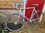 Retro heren racefiets, Ophalen