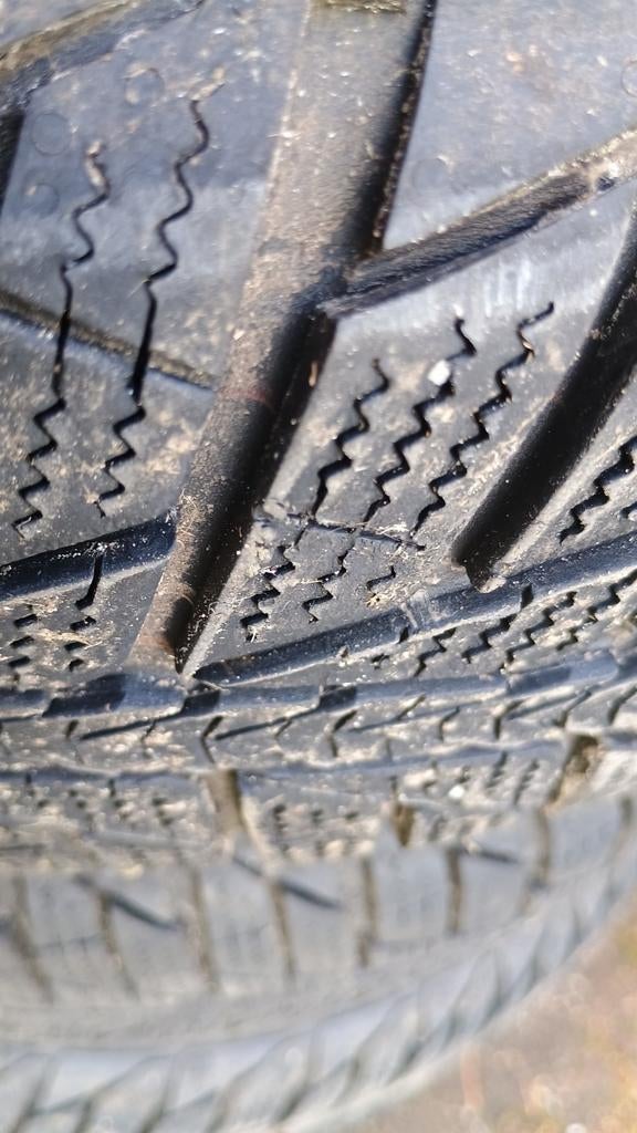 Winterbanden op velg 175/65 R14 - Reservewielen, Ophalen, Gebruikt