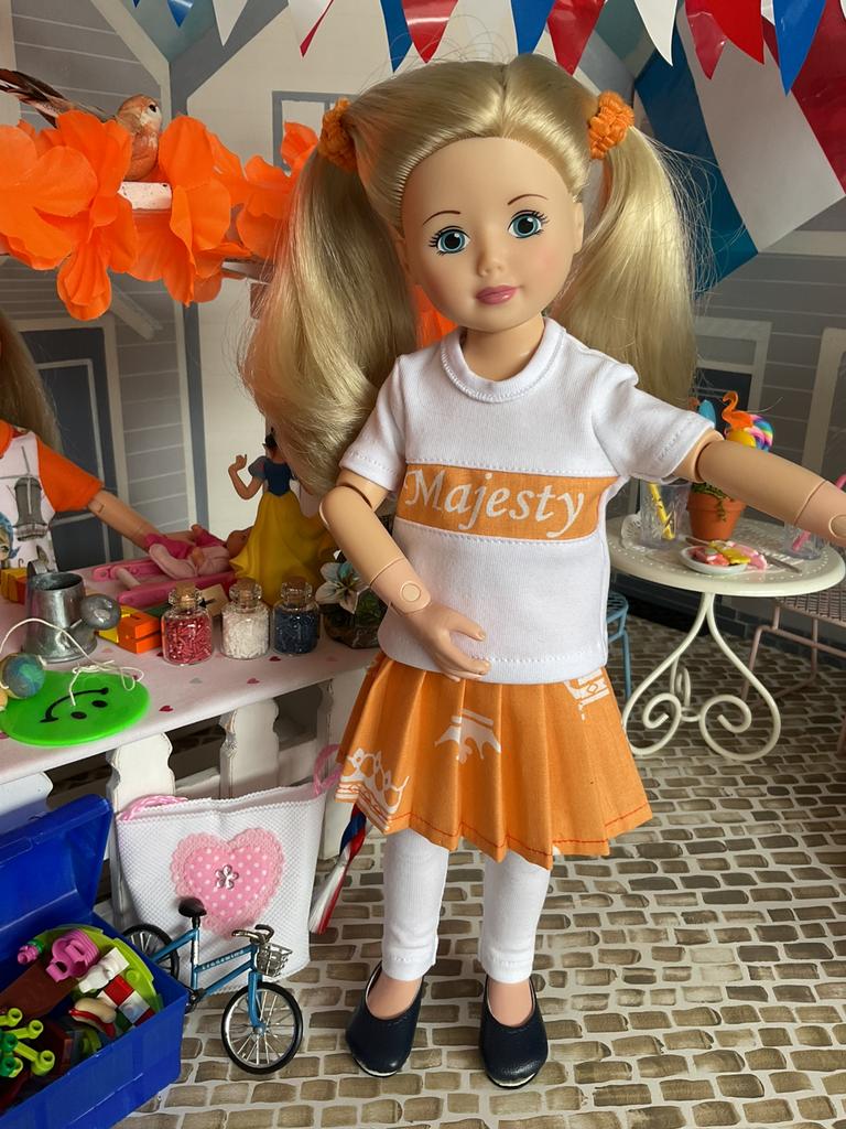 Jolina Ballerina: kleding, Koningsdag shirt en rokje., Kinderen en Baby's, Speelgoed | Poppen, Ophalen of Verzenden, Nieuw, Overige typen