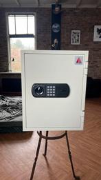 Polifer brand kluis, Ophalen, Zo goed als nieuw