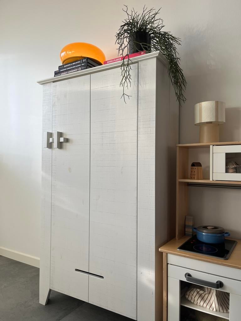 GERESERVEERD Houten boerenkast Gijs, Huis en Inrichting, Ophalen, 50 tot 100 cm, Zo goed als nieuw, Met lade(s)