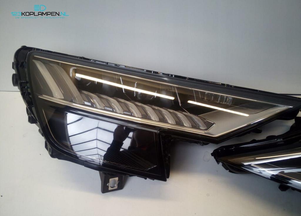 Audi Q8 SQ8 RSQ8 Full LED Matrix koplamp koplampen links rec, Ophalen, Gebruikt, -, -