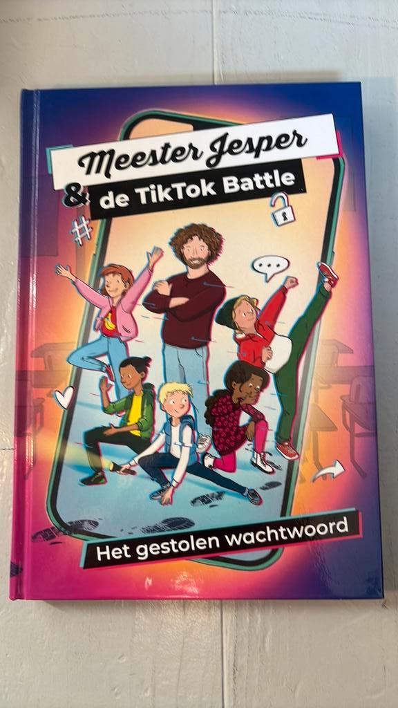 Jesper Hesseling - Meester Jesper & de TikTok Battle, Boeken, Kinderboeken | Jeugd | 10 tot 12 jaar, Zo goed als nieuw, Ophalen of Verzenden