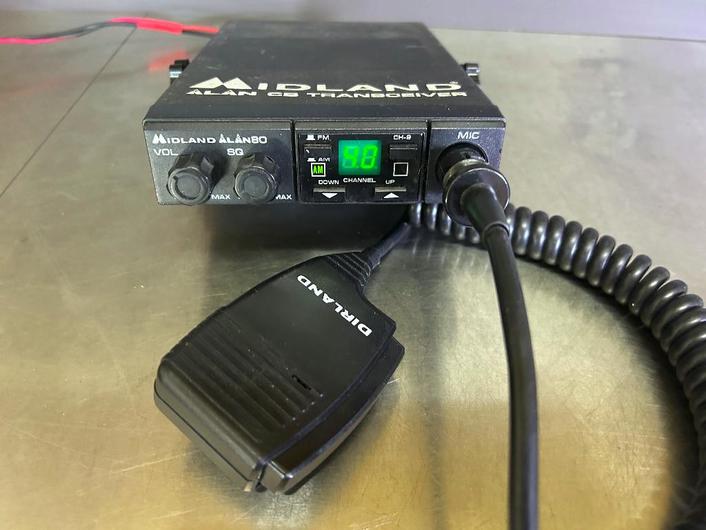 CB  midland 80 AM/FM, Telecommunicatie, Zenders en Ontvangers, Gebruikt, Zender en Ontvanger, Ophalen of Verzenden