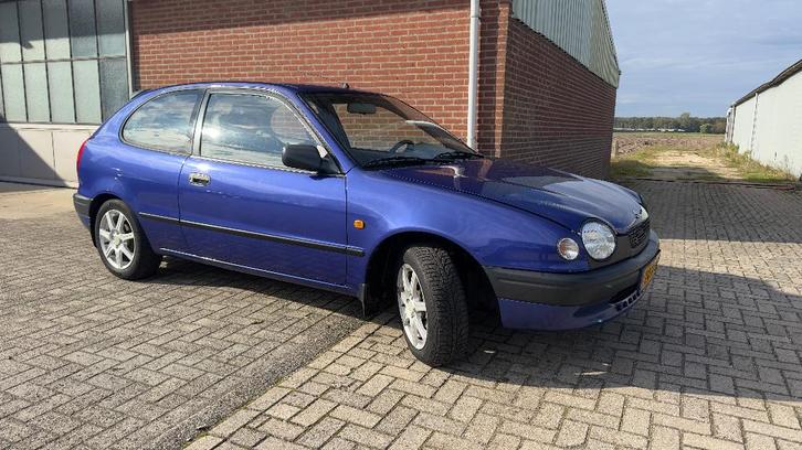NAP!! Toyota Corolla 1.3 HB 1998 Blauw, Auto's, Toyota, Bedrijf, Corolla, ABS, Trekhaak, Benzine, Hatchback, Handgeschakeld, Origineel Nederlands