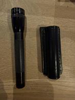 Mini Maglite AA met leren riem houder., Ophalen of Verzenden, Zo goed als nieuw, Batterij