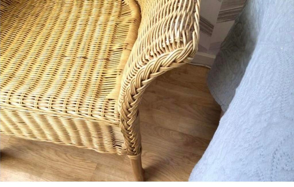 Mooie Rotan stoel 🌼zit heel lekker, Ophalen, Zo goed als nieuw, Bruin, Eén