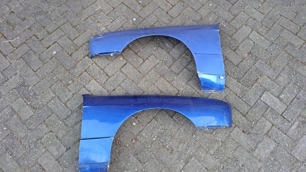 Bmw e30 M3 carbon schermen voor., Auto-onderdelen, Carrosserie en Plaatwerk, Ophalen, Gebruikt, Voor, Spatbord