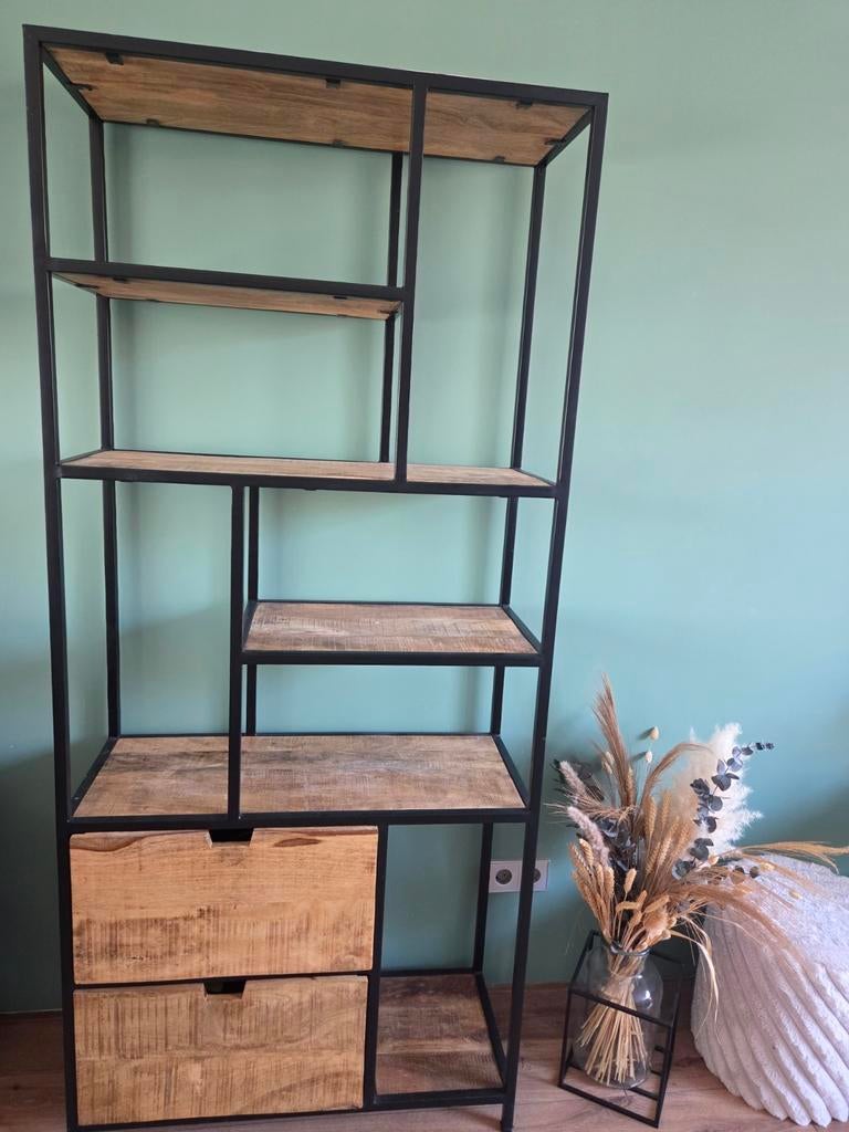 Industriële vakkenkast met Lades - mangohout en Metaal, Met plank(en), 200 cm of meer, 50 tot 100 cm, Zo goed als nieuw