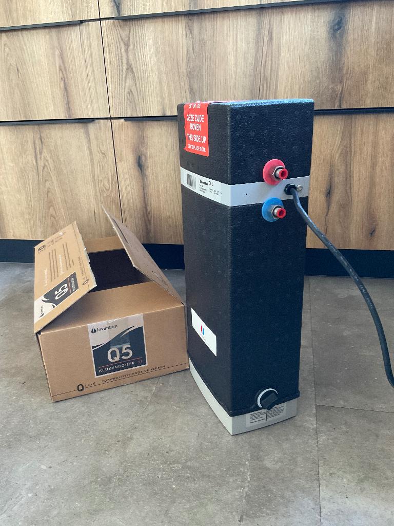 Inventum Q5 Slide-in keukenboiler - 5 liter, Minder dan 20 liter, Boiler, Ophalen of Verzenden, Minder dan 3 jaar oud
