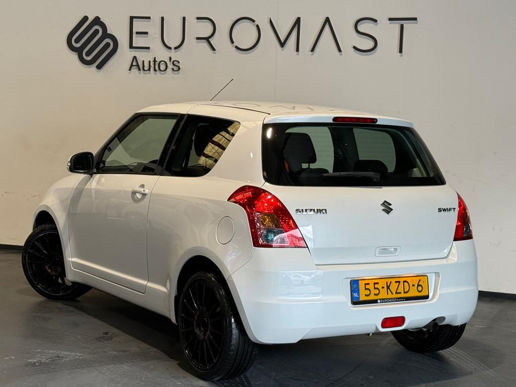 Suzuki Swift 1.3 Limited Airco Stoelverwarming Nieuwe Apk, Stof, Gebruikt, 31 €/maand, 400 kg