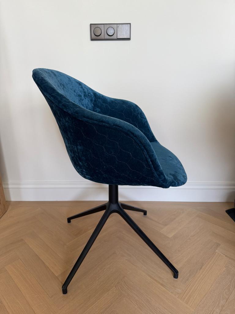 BoConcept eetkamer/bureaustoel Adelaide, Huis en Inrichting, Ophalen, Blauw, Zo goed als nieuw, Eén