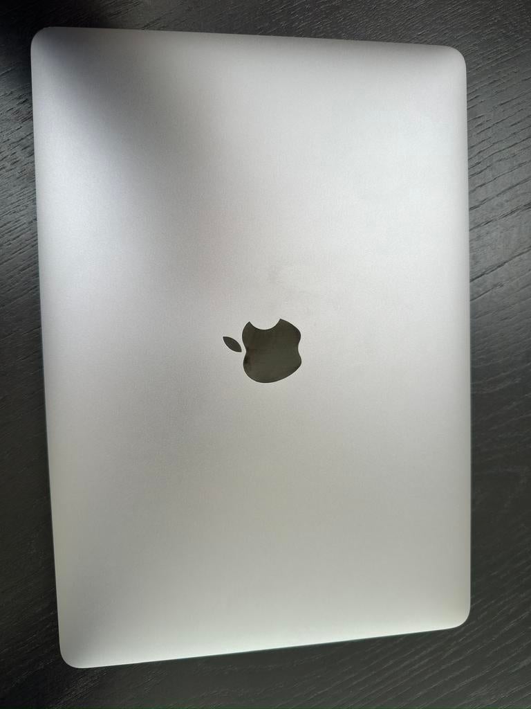 Macbook pro a2338 te koop als nieuw M1 8gb - 16 x laadcyclus, MacBook Pro, 256 GB, Qwerty, 8 GB