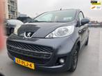 Peugeot 107 1.0-12V Millesim 200 Automaat Airco Dakraam Elek, Auto's, Peugeot, Euro 5, Gebruikt, 4 stoelen, 68 pk