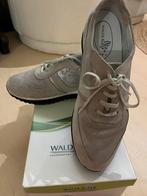 WALDLAUFER sneakers als NIEUW in maat 42, Kleding | Dames, Schoenen, Ophalen of Verzenden, Zo goed als nieuw, Grijs, Sneakers of Gympen