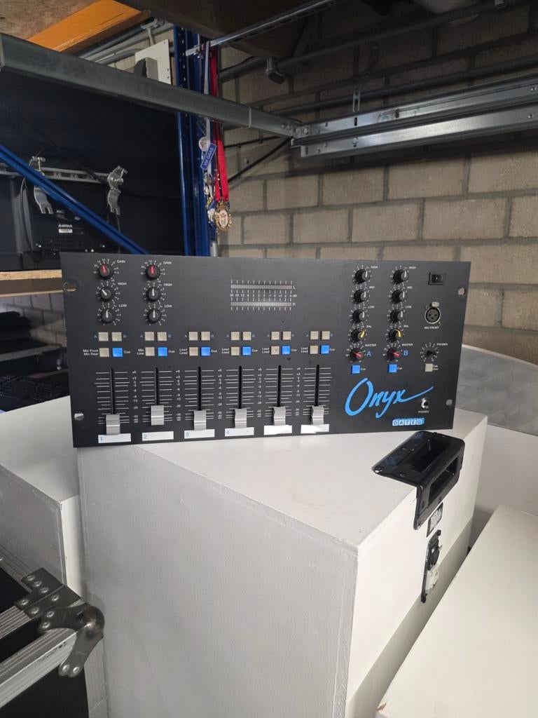 Dateq onyx mixer, Ophalen of Verzenden, 5 tot 10 kanalen