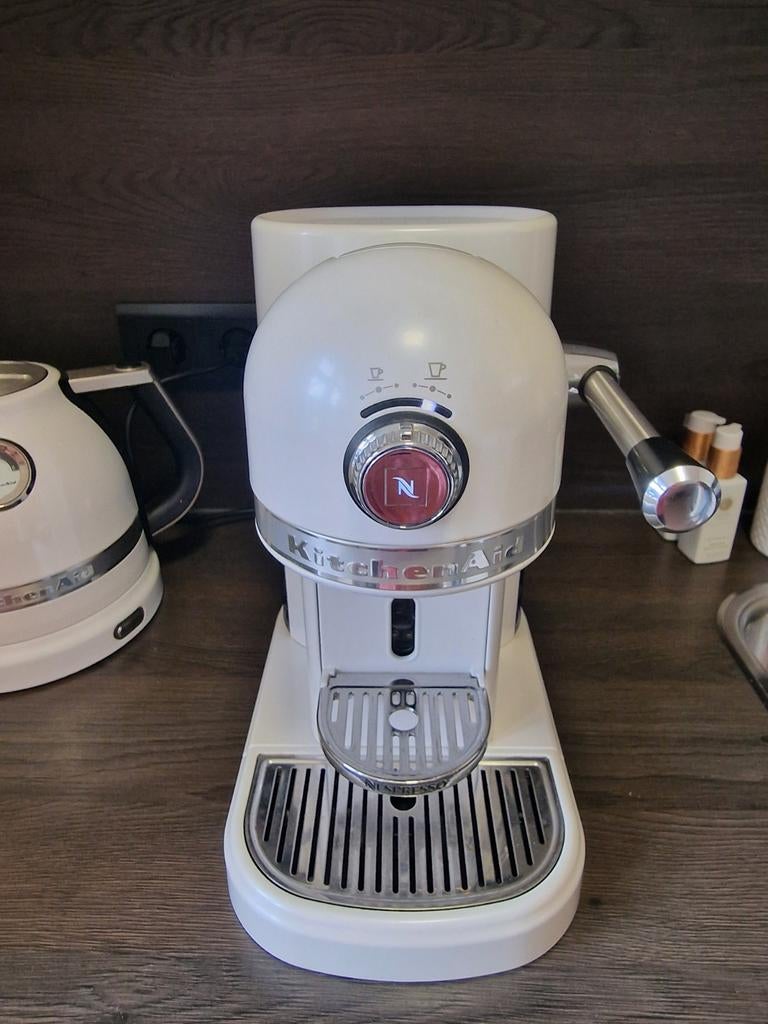 KitchenAid Nespresso machine, Witgoed en Apparatuur, Koffiezetapparaten, Ophalen of Verzenden
