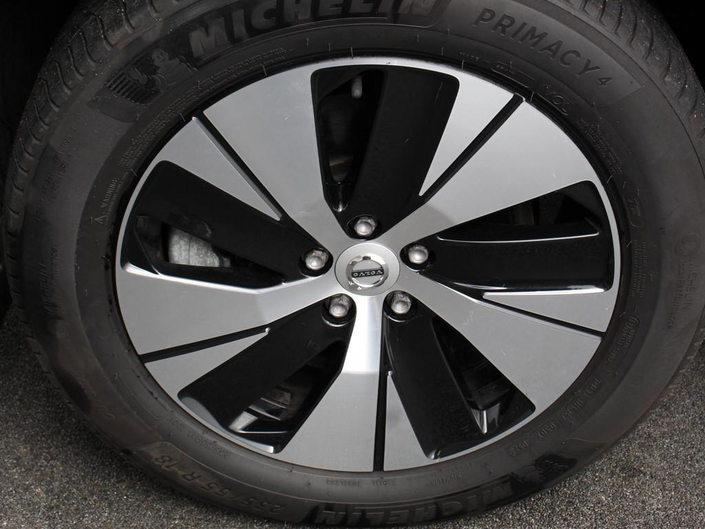 Volvo XC40 1.5 T5 Recharge Inscription Expression | Navigati, Auto's, Stof, Gebruikt, Euro 6, Zwart