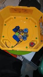 Beyblade Burst Arena met 10 Beyblades en 2 Launchers, Kinderen en Baby's, Speelgoed | Overig, Ophalen, Gebruikt, Jongen of Meisje