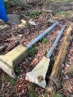 Palen met grote poeren voor hekwerk, Ophalen, Zo goed als nieuw, IJzer