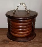 Klassieke houten onderzetters met kurk in houder, Ophalen of Verzenden, Gebruikt, Glas of Kopje