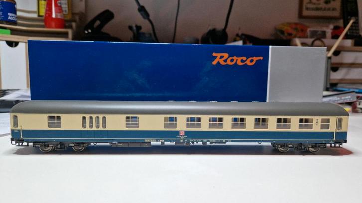 Roco 44749 DB BDms rijtuig met bagageruimte, Hobby en Vrije tijd, Modeltreinen | H0, Wagon, Gelijkstroom, Overige merken, Ophalen