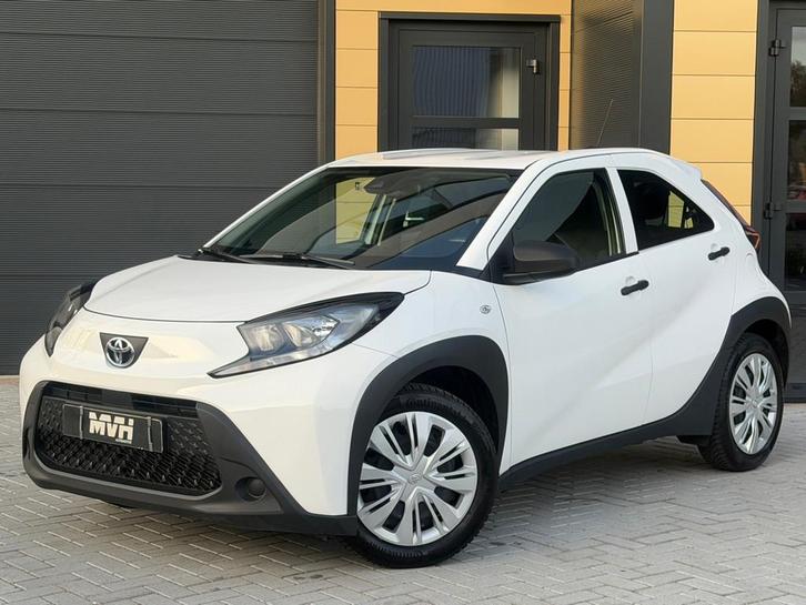 Toyota Aygo X 1.0 VVT-i MT - Airco - 17'' - Navi - 80.000 KM, Auto's, Toyota, Bedrijf, Te koop, Aygo X, ABS, Adaptive Cruise Control