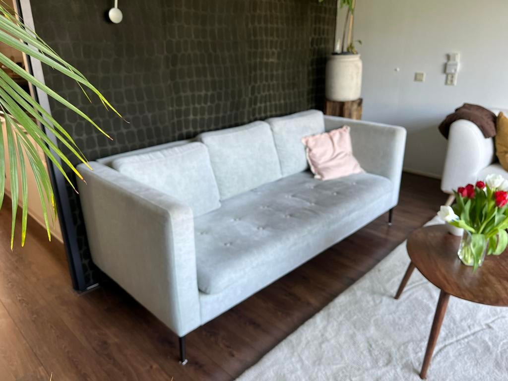 GRATIS Mooie groen grijze 2-1/2 zit bank. Van “Homestock”, Huis en Inrichting, Ophalen, Overige maten, 150 tot 200 cm, 75 tot 100 cm